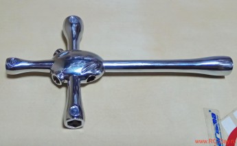 Хромированный крестовой ключ Prolux